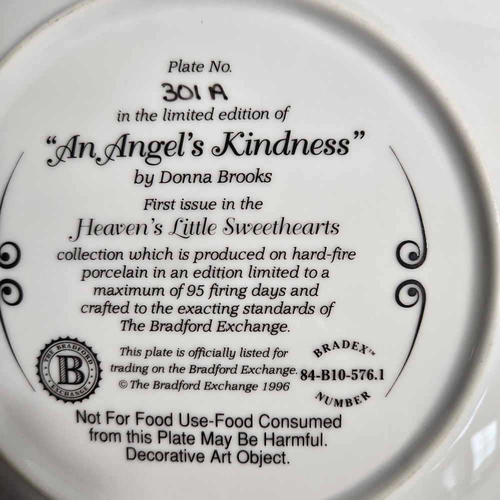 The Bradford Exchange 'An Angel's Kindness' - Picture 3 of 3
